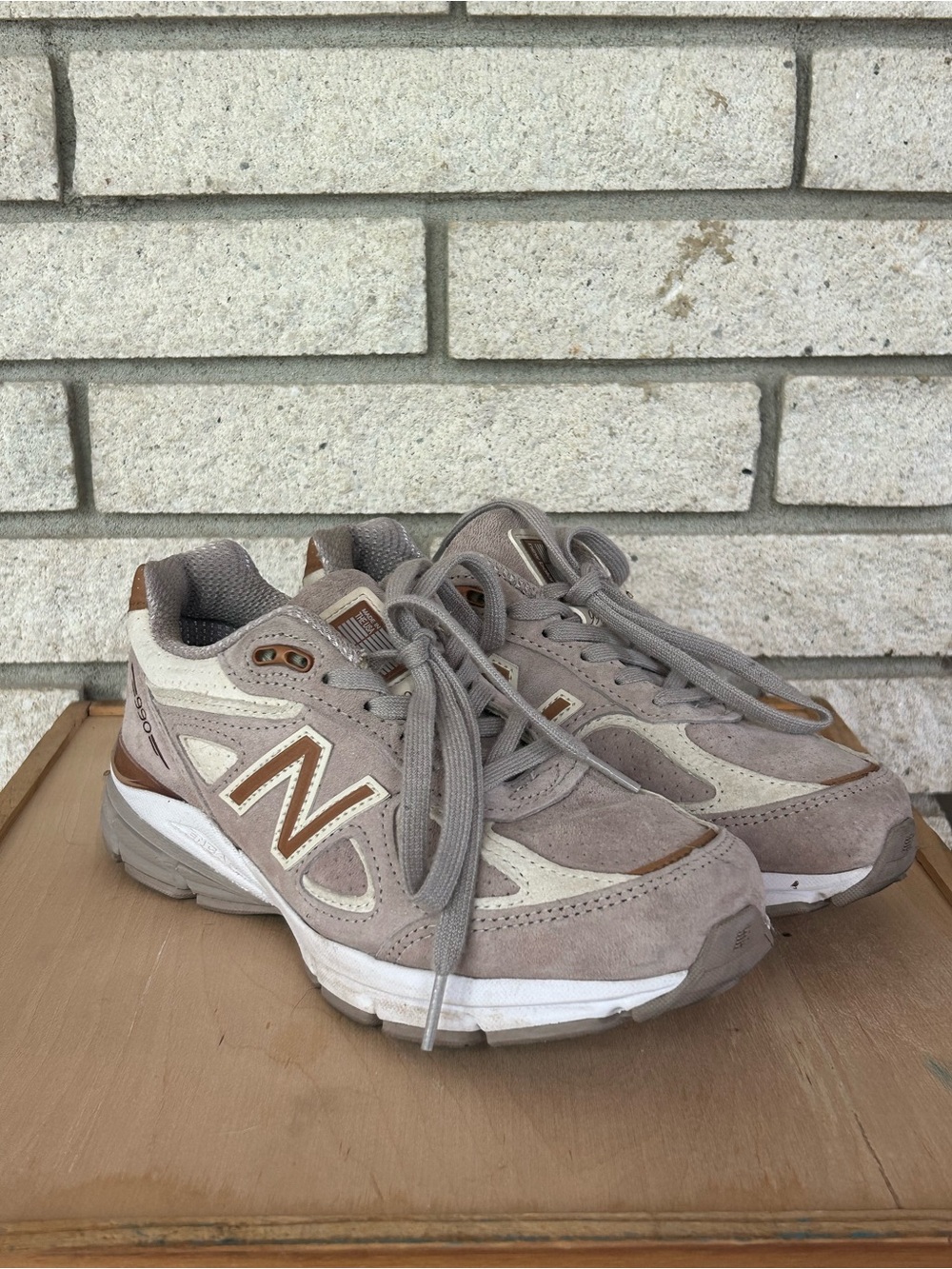 New Balance Womans 990v4 Made In USA 'White Alabaster'